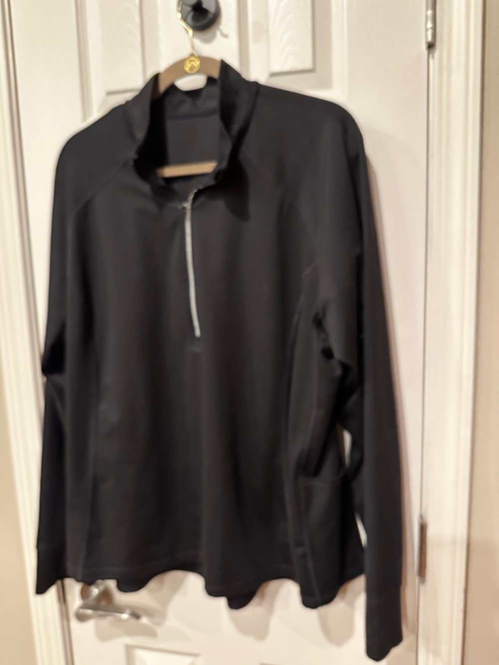 Xersion Black Active Pullover Activewear pullover.